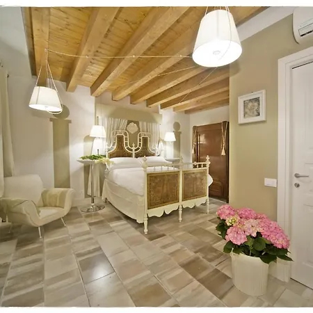 ゲストハウス The Place