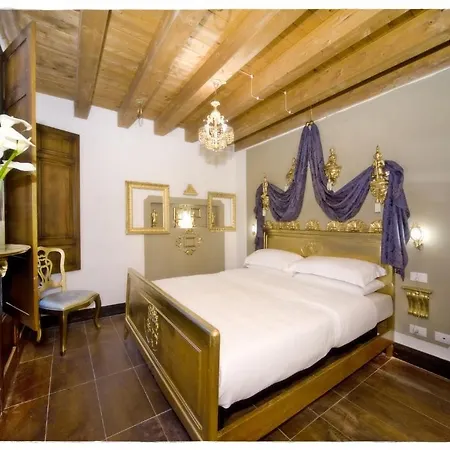 The Place בית הארחה 3*