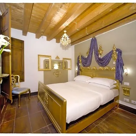 The Place Gæstehus Cagliari