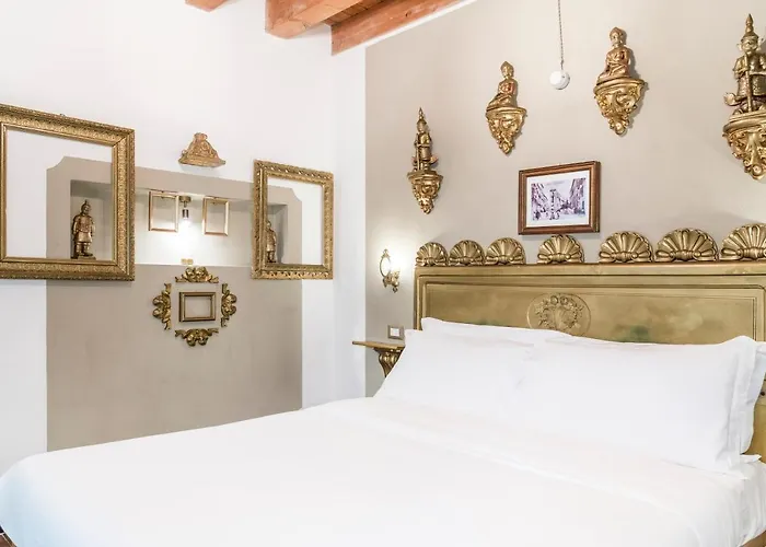 The Place 3* Кальяри